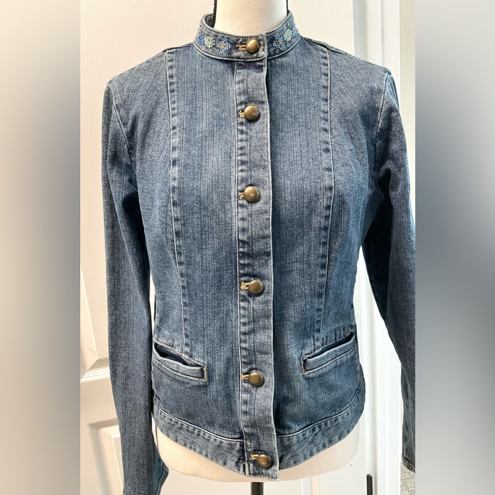 Casual Corner Blue Jean Denim Jacket Beaded Collar